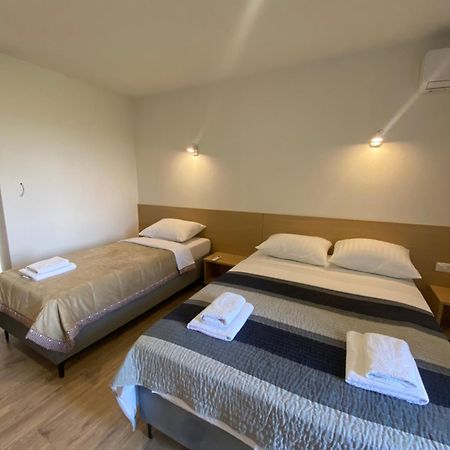 Bed and Breakfast Pansion Raspudic Međugorje Esterno foto