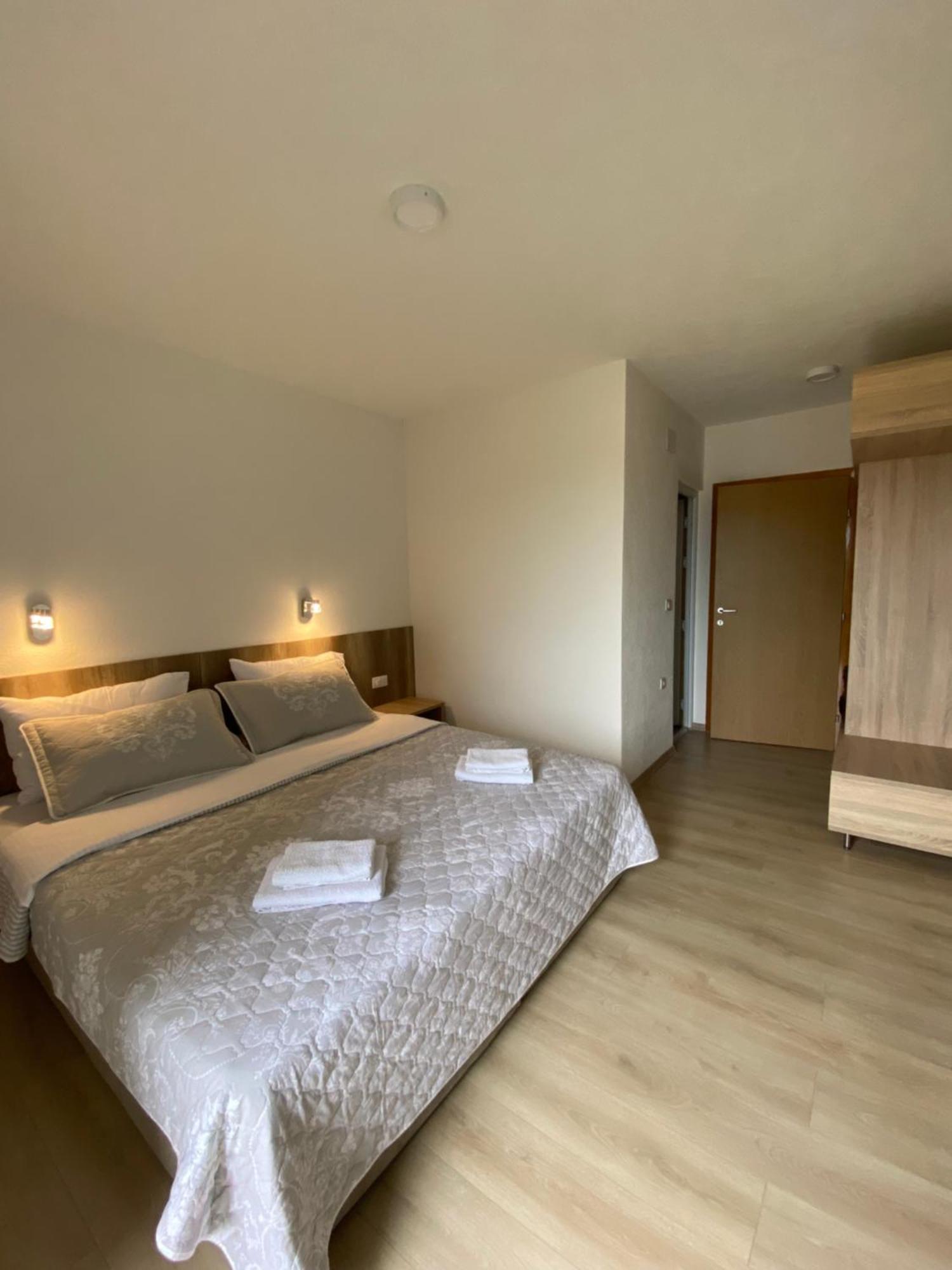 Bed and Breakfast Pansion Raspudic Međugorje Esterno foto