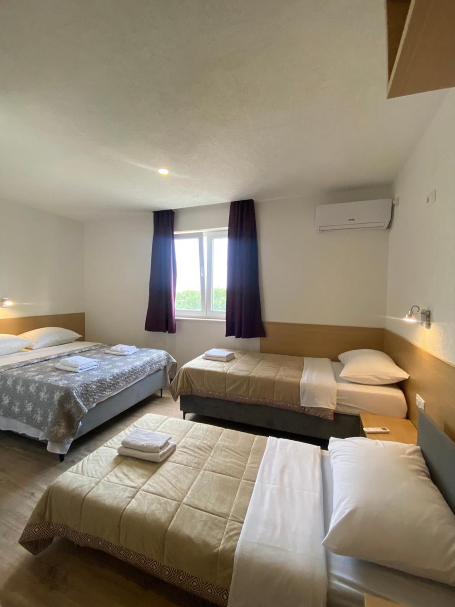 Bed and Breakfast Pansion Raspudic Međugorje Esterno foto
